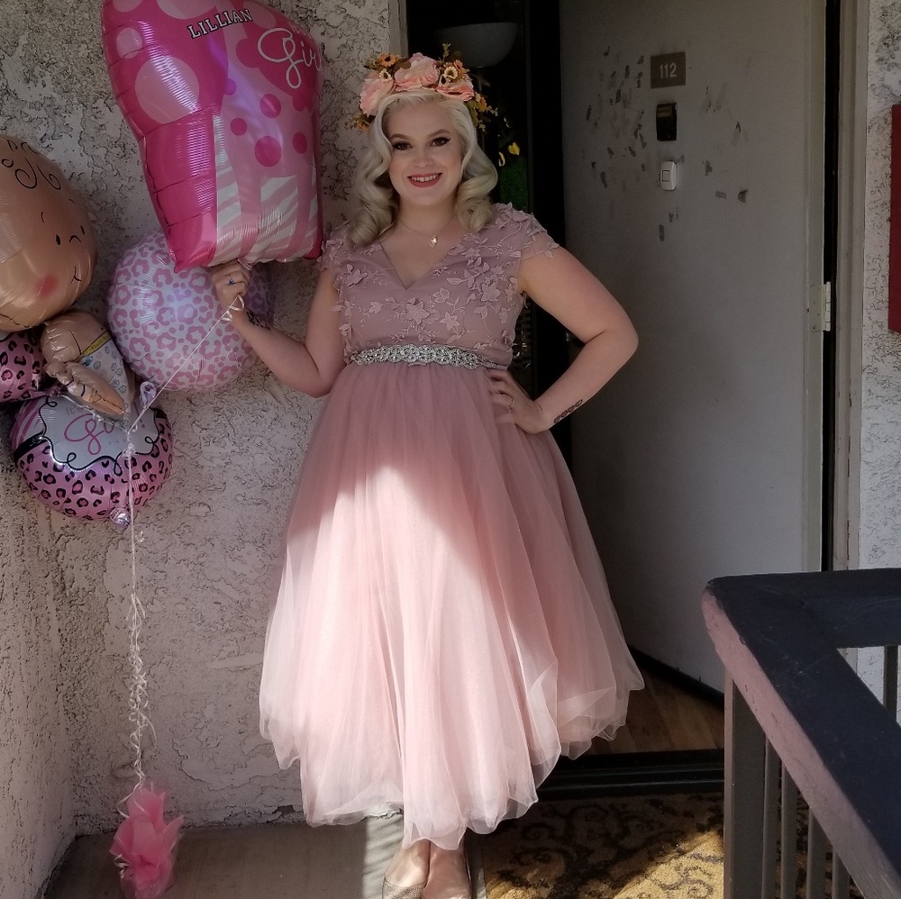 Maternity dress